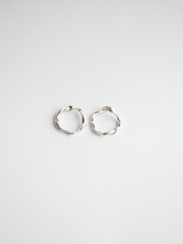 Earrings - Motion (small)