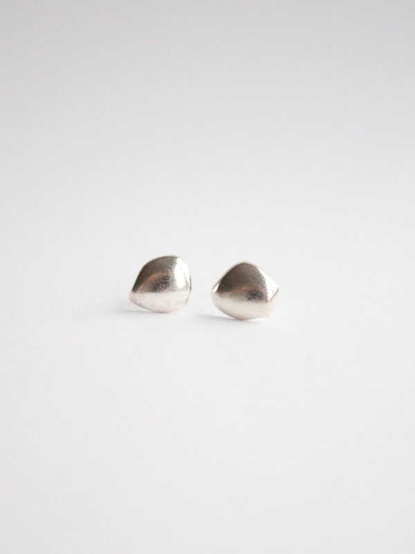 Sweetpebble - medium earrings